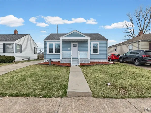 2604 E 27th St, Granite City, IL 62040