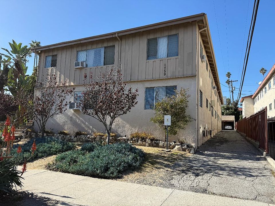 1st image of 1759 Winona Blvd #2