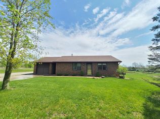 16924 Amstutz Rd, Leo, IN 46765