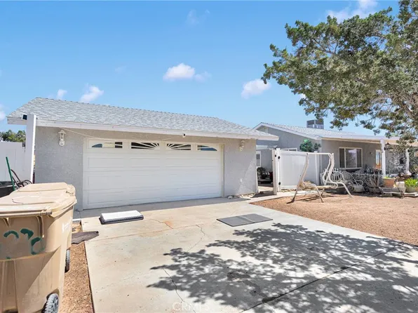 15558 Greenwood St, Hesperia, CA 92345
