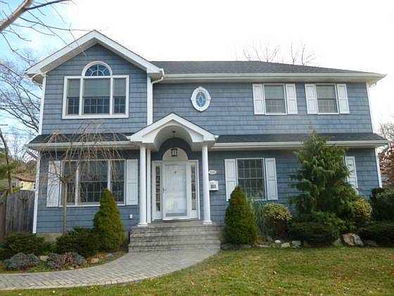1st image of 316 Hyman Ave
