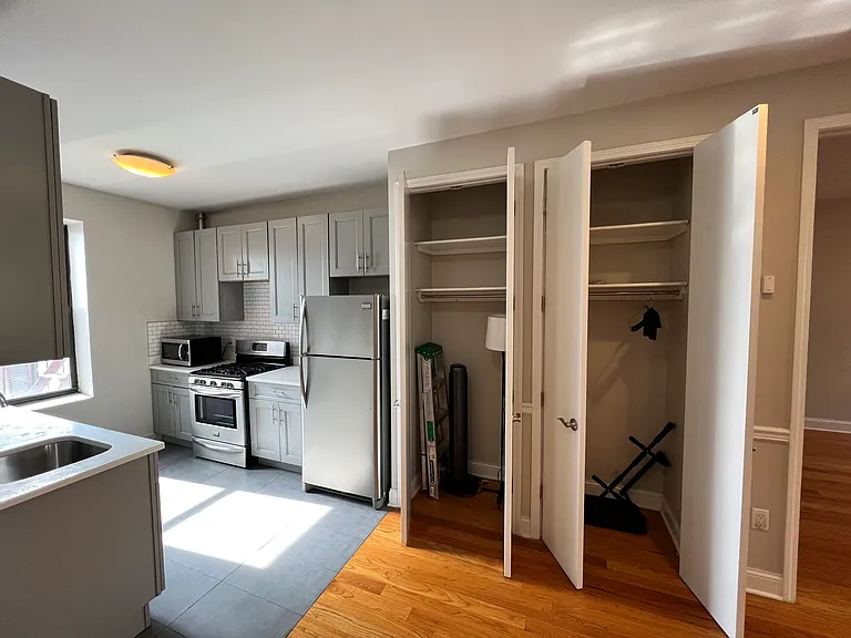 1452 Carroll St #3D — Photo 4