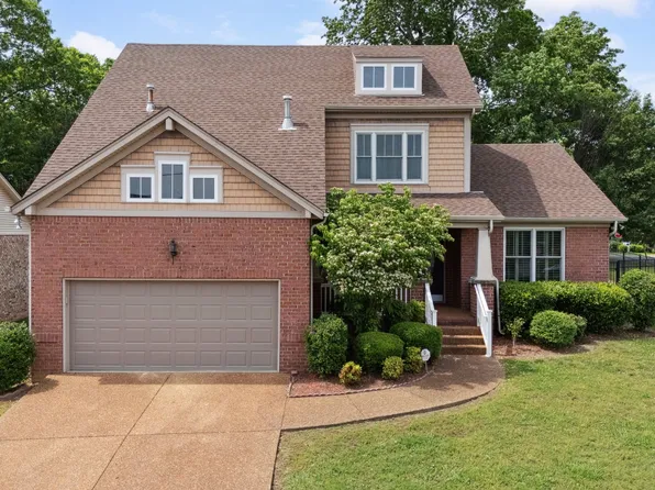 3045 Cairns Dr W, Mount Juliet, TN 37122