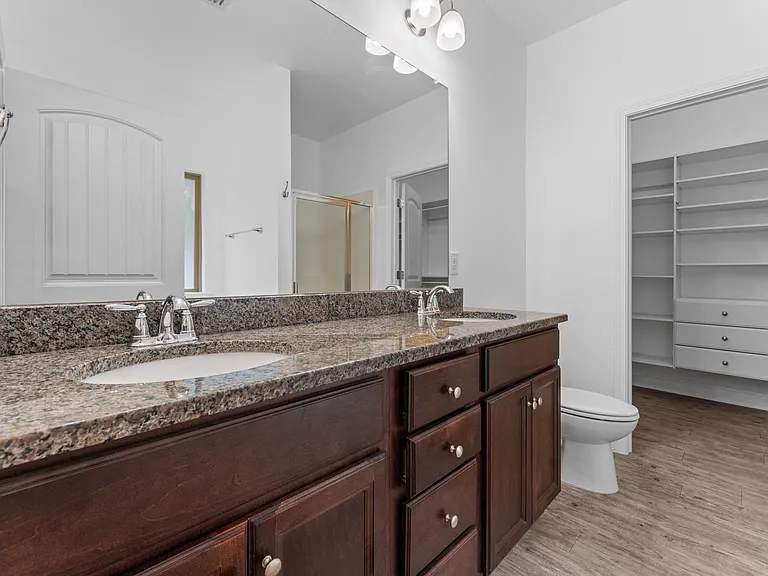 27320 Lashay Dr — Photo 14