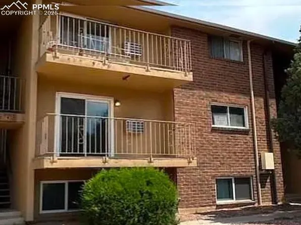 3020 E Bijou St APT 3C, Colorado Springs, CO 80909