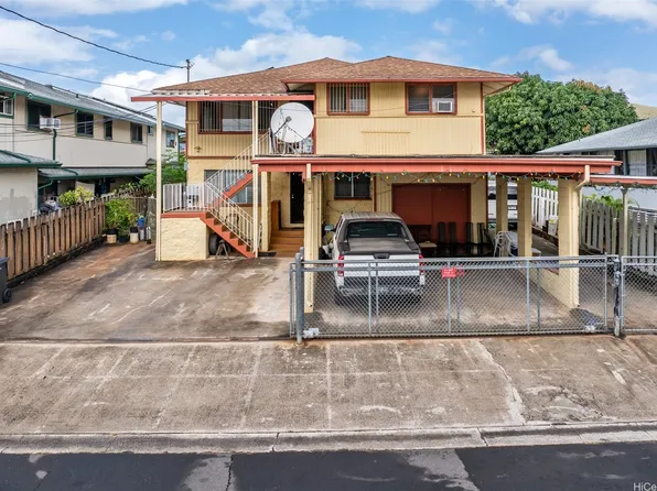 94-1046 Nalii St, Waipahu, HI 96797