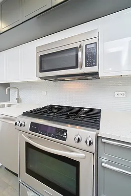 Rented by Compass | media 14