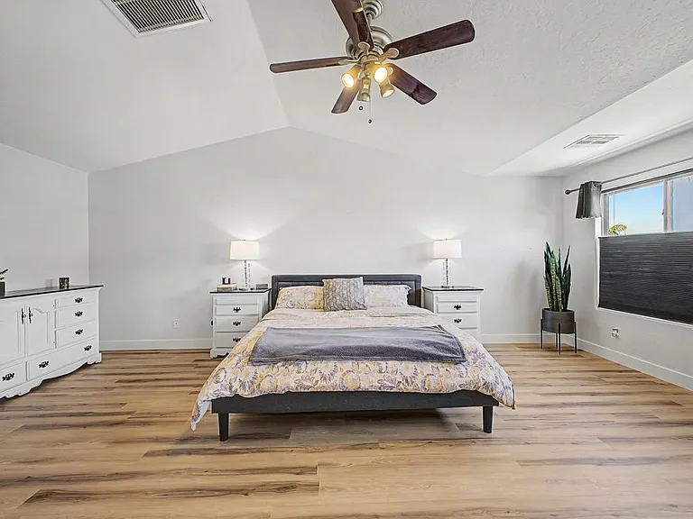 5924 W Park View Ln — Photo 19
