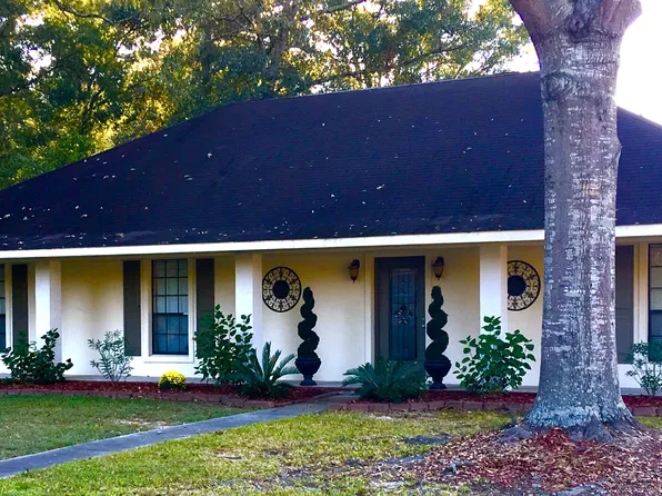 12753 York Dr, Baton Rouge, LA 70818