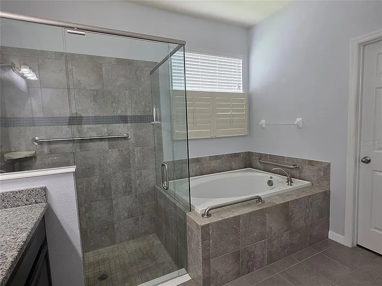 4939 Autumn Ridge Dr — Photo 13