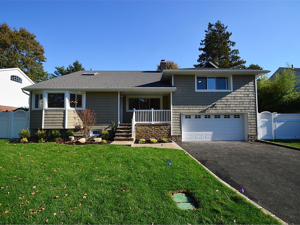 1st image of 23 Irene Ln E