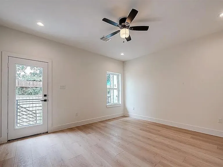 1511 Alamo St — Photo 23