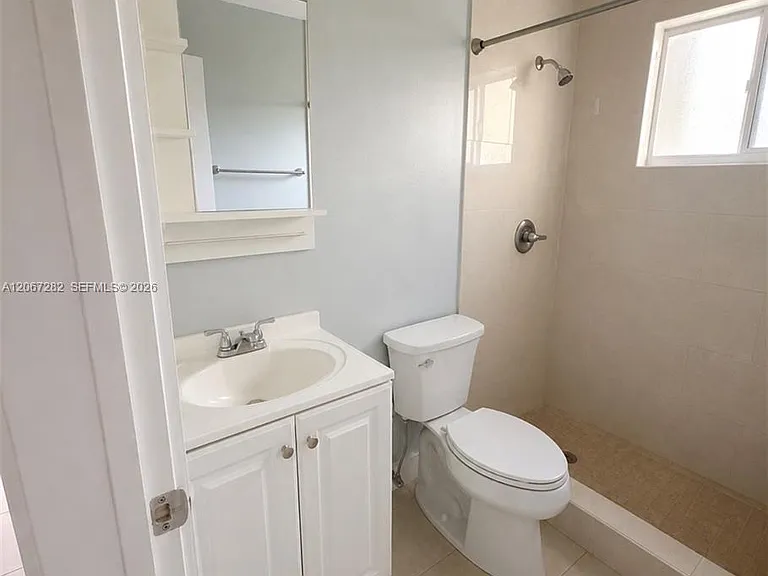 4228 NW 4th St #0 — Photo 7