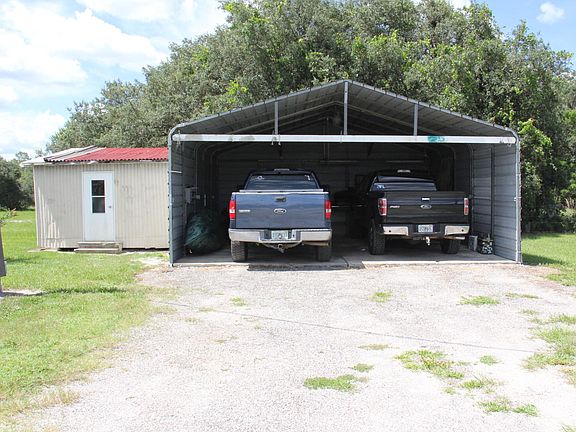 2nd image of 4150 Spiker Ln