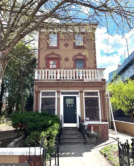 516 N 2nd St — Photo 1
