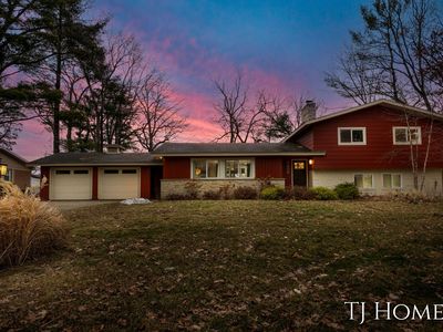 3452 Assumption Dr NE, Grand Rapids, MI, 49525