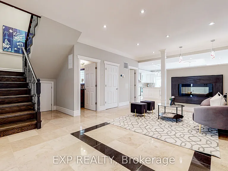 168 Caines Ave — Photo 3
