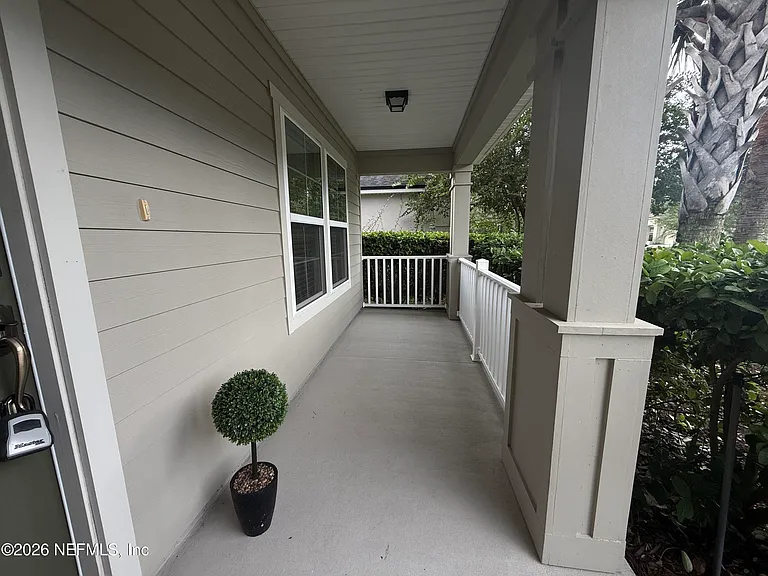 686 Glendale Ln — Photo 30