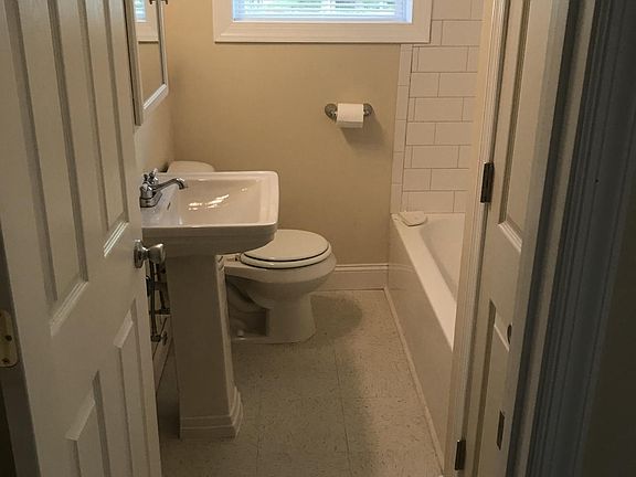 5th image of 8396 Dell Ray Dr
