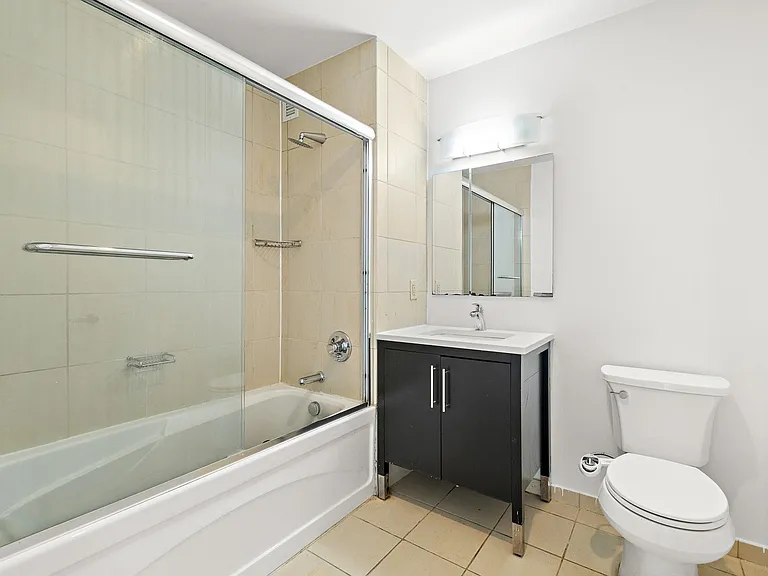 20 Newport Pkwy #2303 — Photo 13