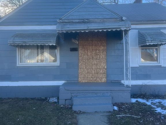2nd image of 7747 Rosemont Ave