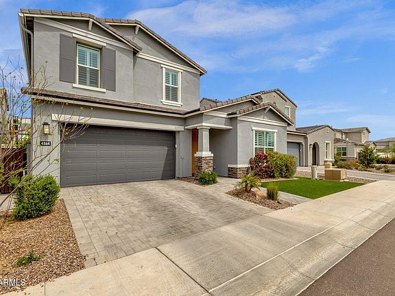3rd image of 4864 E MURIEL Drive