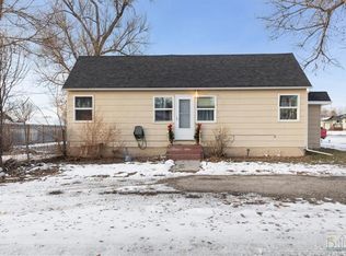 702 6th Ave, Laurel, MT 59044