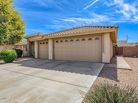 3rd image of 10925 E PORTOBELLO Avenue