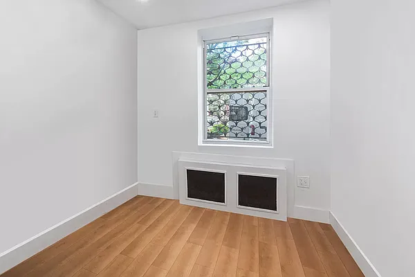 Rented by Corcoran | media 6