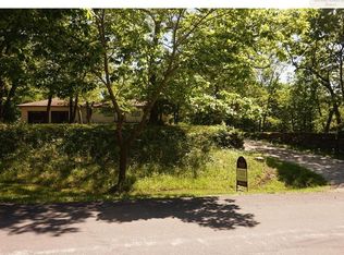 28165 W 88th Cir, De Soto, KS 66018