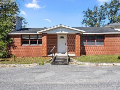 10500 Mobile Hwy, Pensacola, FL, 32526