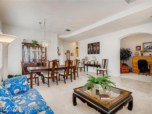4th image of 493 Lace Haven Ct