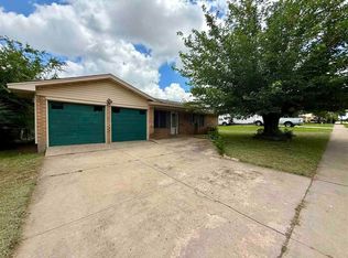 5403 Dewey St, Wichita Falls, TX 76306