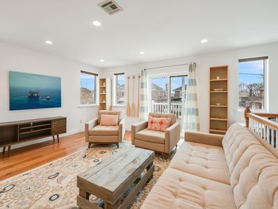 180 Beach 125 St #2F, Far Rockaway, NY, 11694