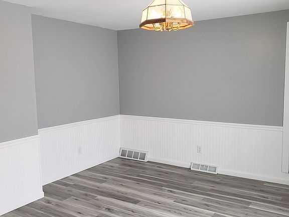 3rd image of 8513 Belnor Dr