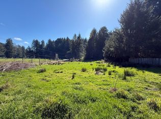 1552 Baywood Ln, Bayside, CA 95524