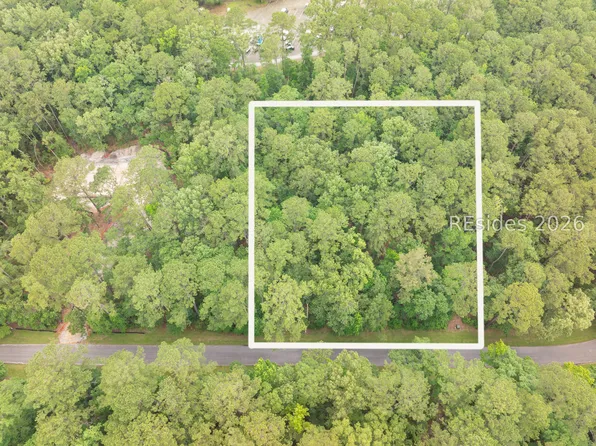 10 Barnaby Blf, Seabrook, SC 29940