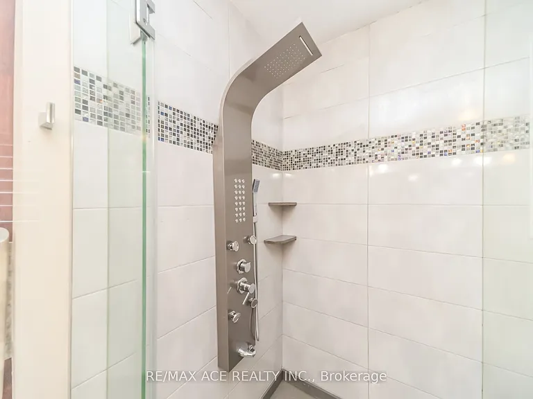 86 Treasure Dr #MAIN — Photo 34