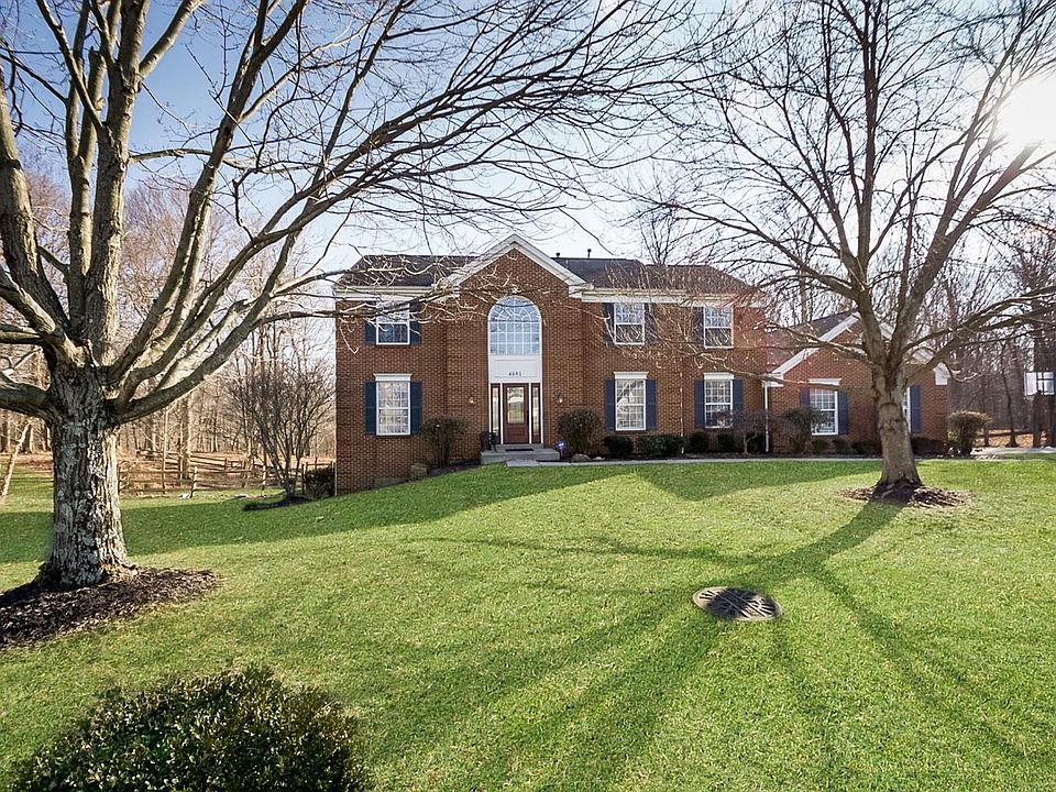 1st image of 4981 Mallet Hill Dr