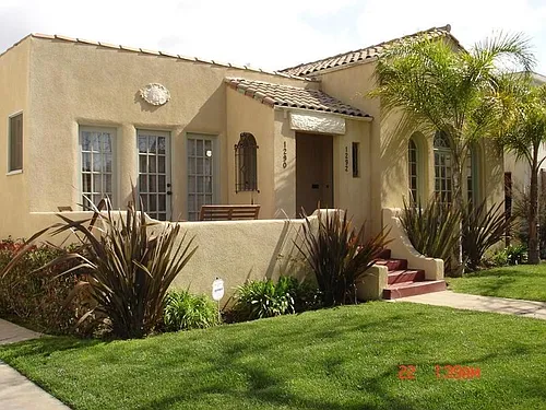 1290 S Highland Ave Photo 1