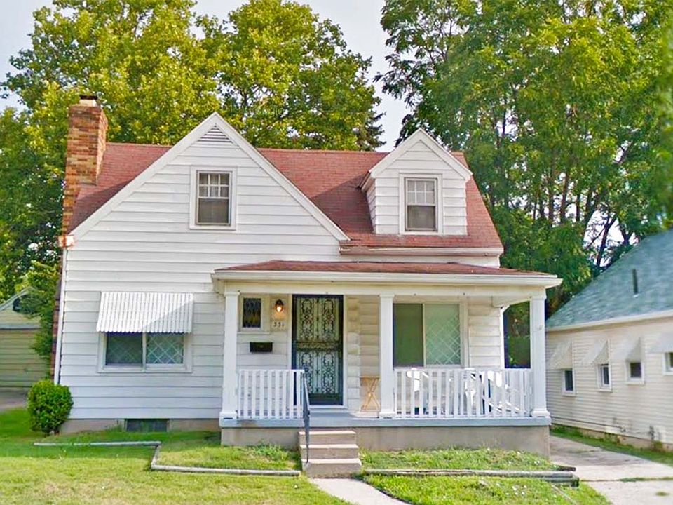 1st image of 331 Sandhurst Dr