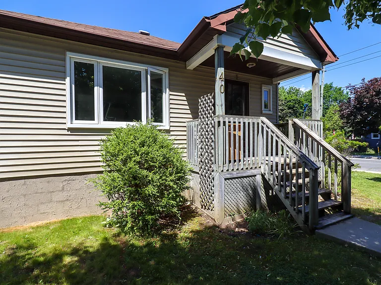 40 Helen St #1 — Photo 25