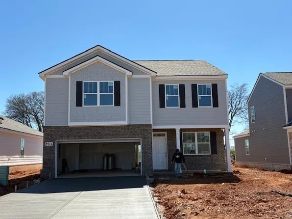 8916 Round Bale Ave, Bowling Green, KY 42104