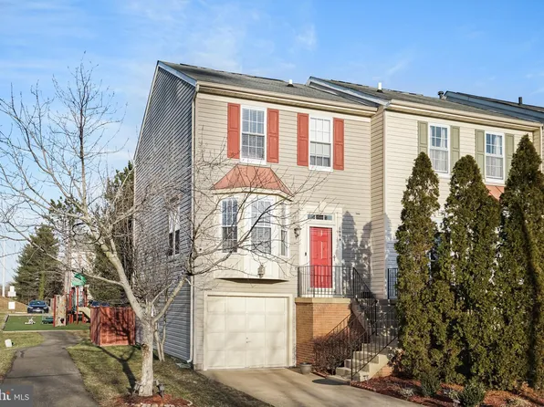 6574 Osprey Point Ln, Alexandria, VA 22315