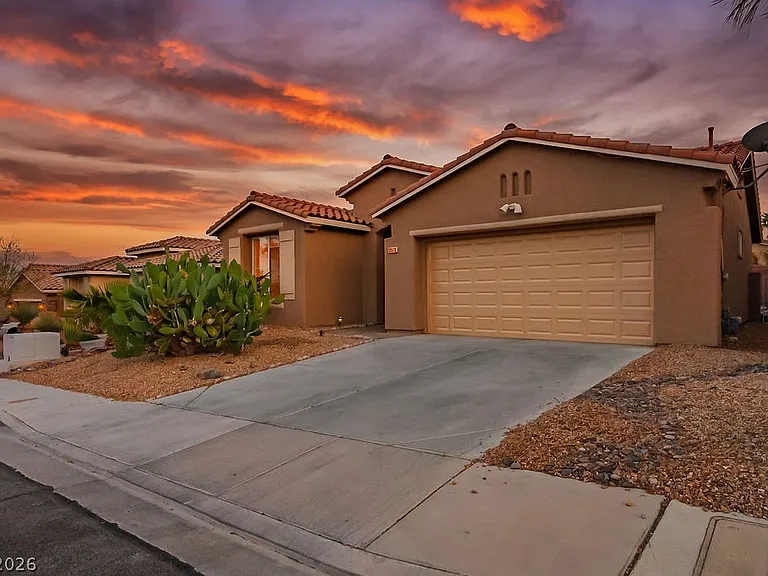 10513 Shanna Trellis Ave — Photo 57