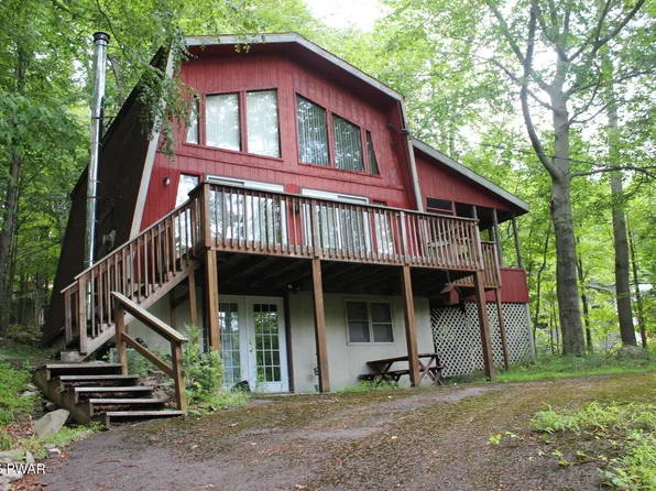 1379 Woodview Ter, Lake Ariel, PA 18436