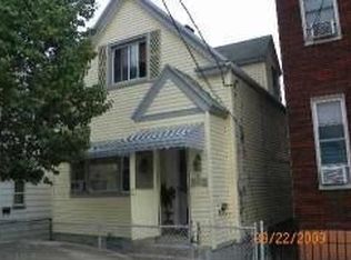 6108 Madison St, West New York, NJ 07093