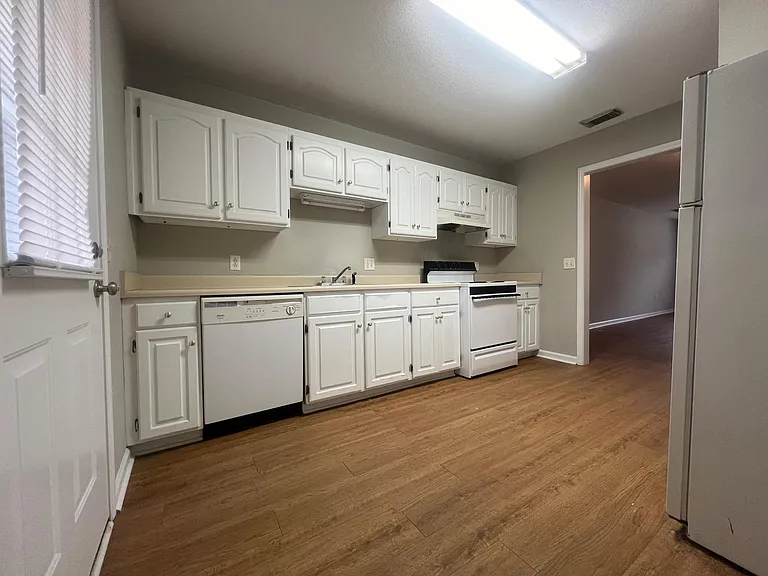 1203 Beaver Creek Dr #A — Photo 7