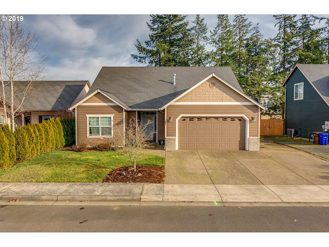 685 Kalugin Ct photo 1