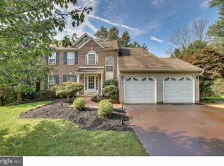 1406 Persimmon Ln, Warrington, PA 18976